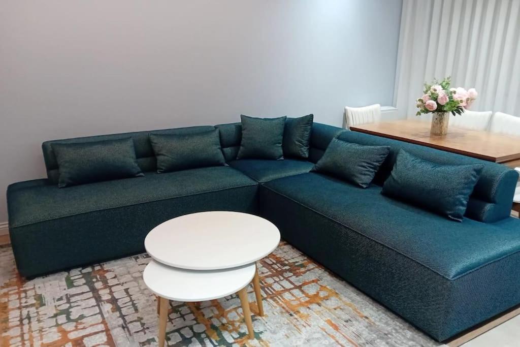 Tirana Road Blloku Area Apartment Ngoại thất bức ảnh